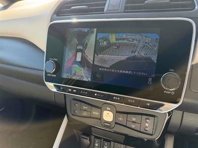 2021 Nissan Leaf - Thumbnail