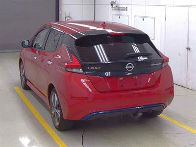 2021 Nissan Leaf - Thumbnail