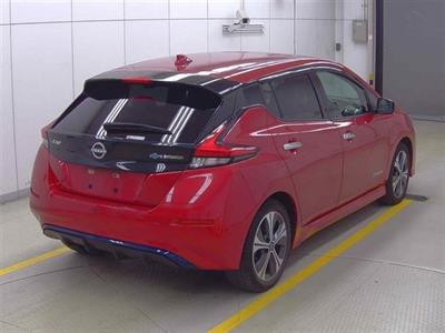 2021 Nissan Leaf - Thumbnail