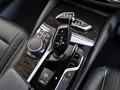 2017 BMW 540i - Thumbnail