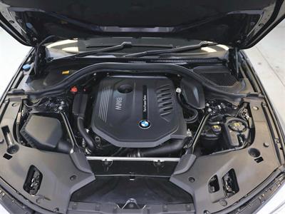 2017 BMW 540i - Thumbnail