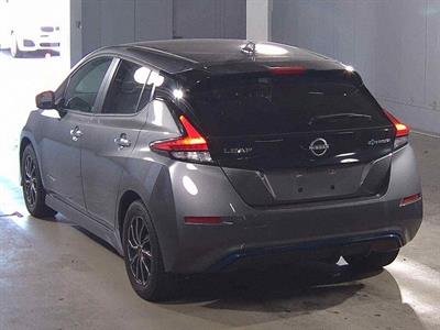 2022 Nissan Leaf - Thumbnail