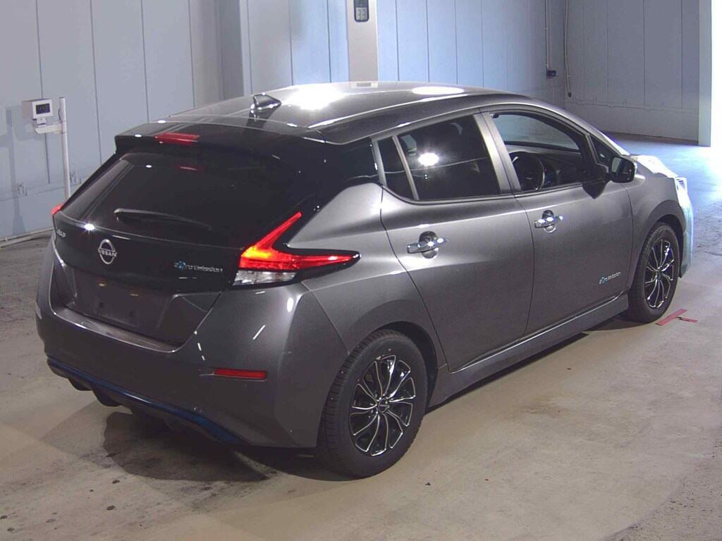 2022 Nissan Leaf