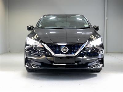 2019 Nissan Leaf - Thumbnail