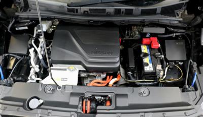 2019 Nissan Leaf - Thumbnail