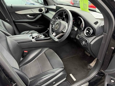 2016 Mercedes-Benz GLC 250 - Thumbnail