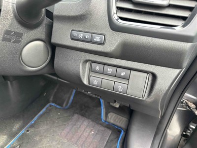 2019 Nissan Leaf - Thumbnail