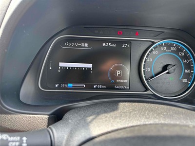 2019 Nissan Leaf - Thumbnail