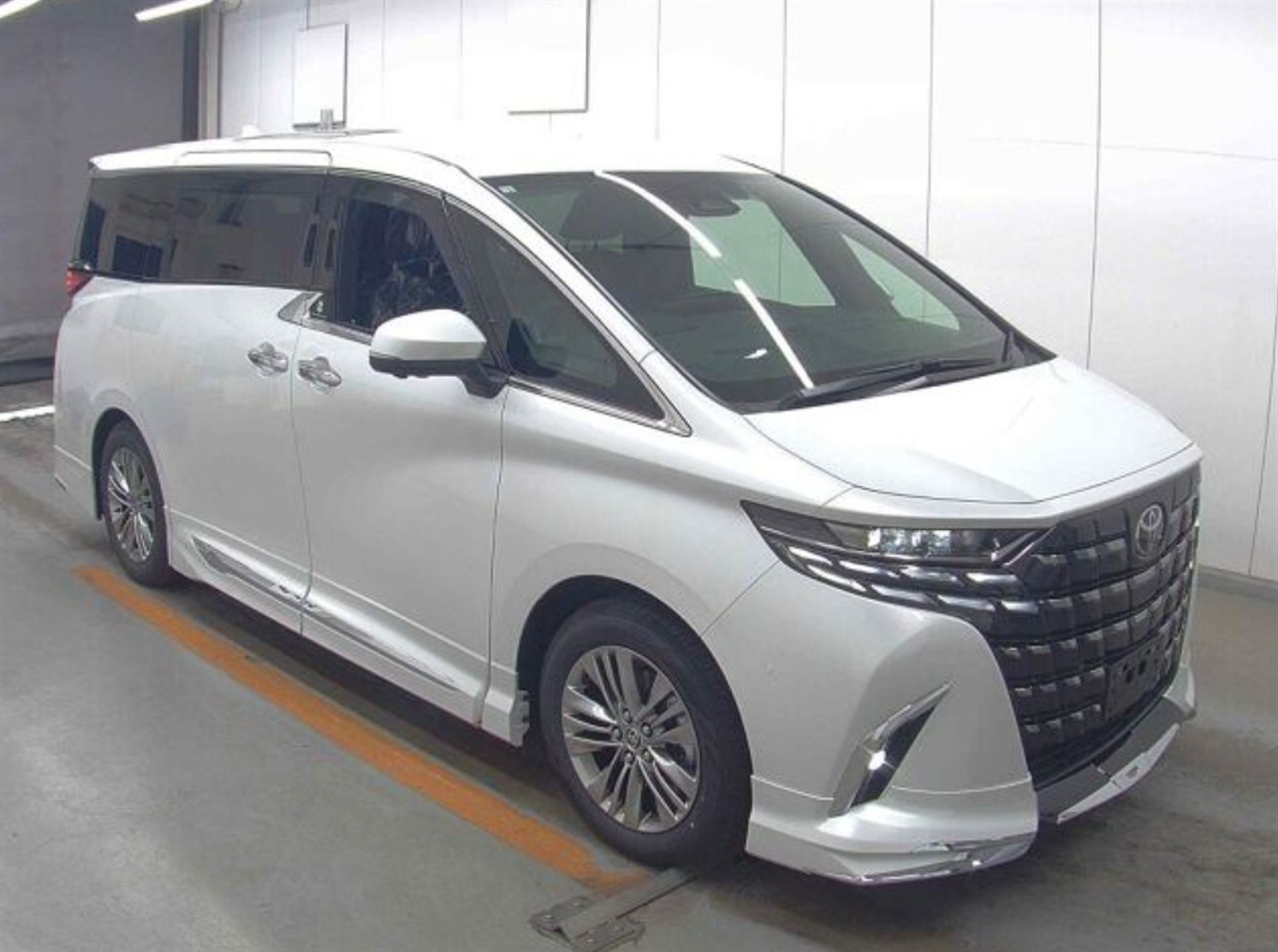 2026 Toyota Alphard
