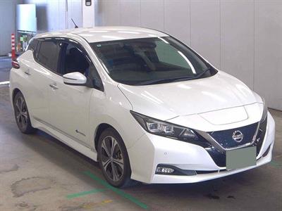 2018 Nissan Leaf - Thumbnail