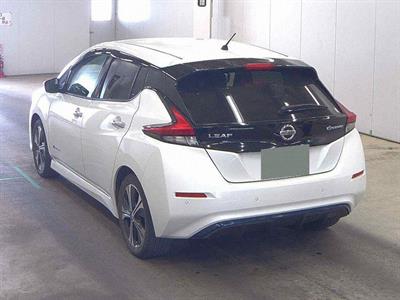 2018 Nissan Leaf - Thumbnail