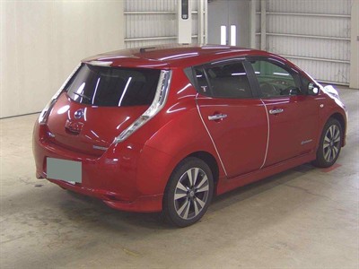 2016 Nissan Leaf - Thumbnail