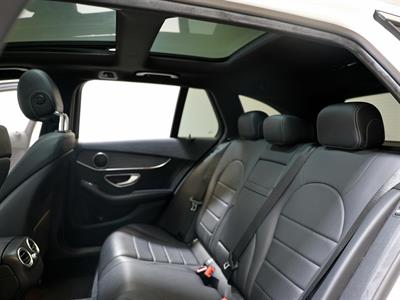 2017 Mercedes-Benz C 220 - Thumbnail