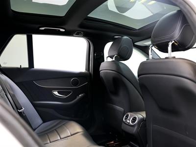 2017 Mercedes-Benz C 220 - Thumbnail