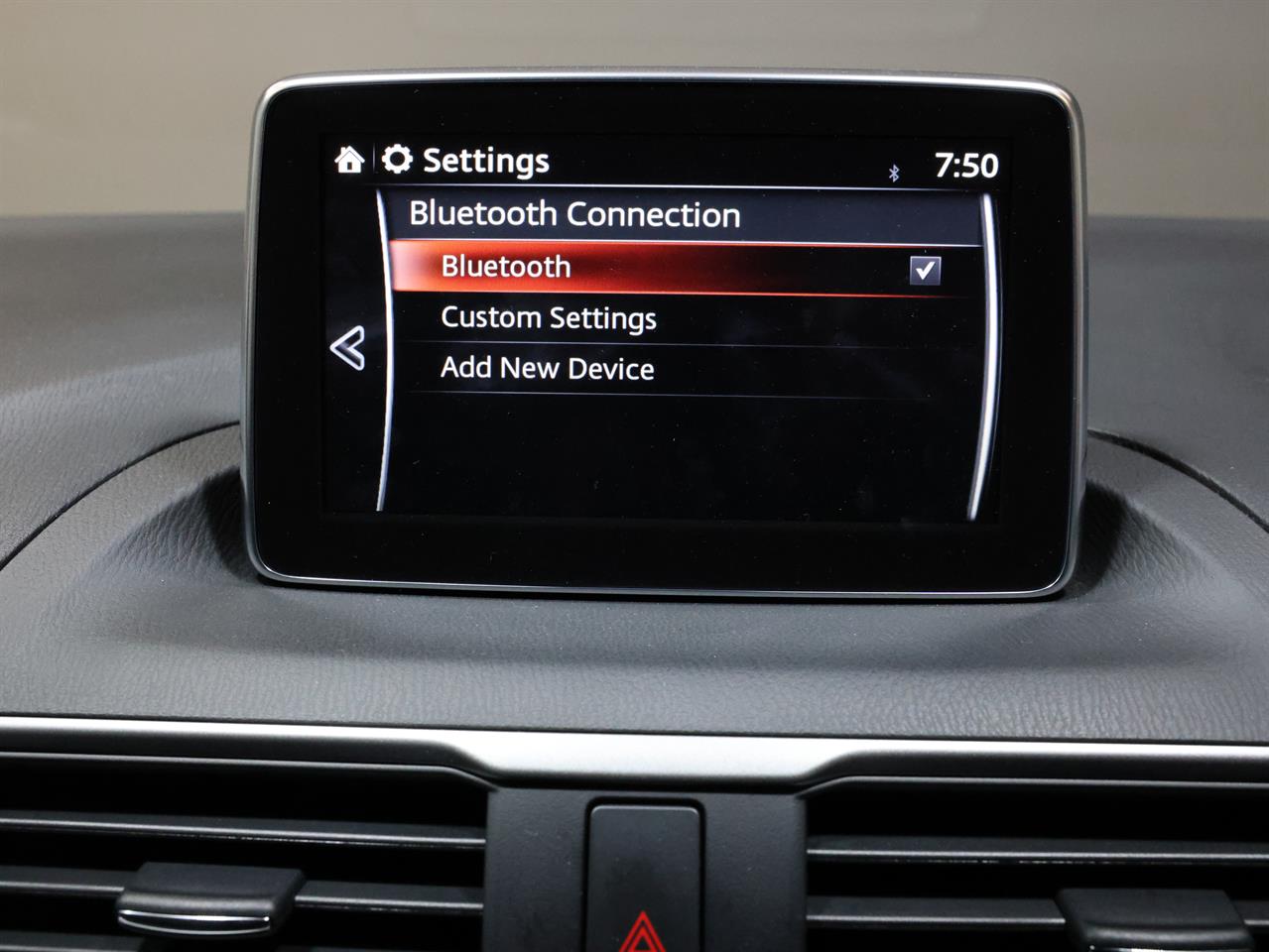 2016 Mazda Axela