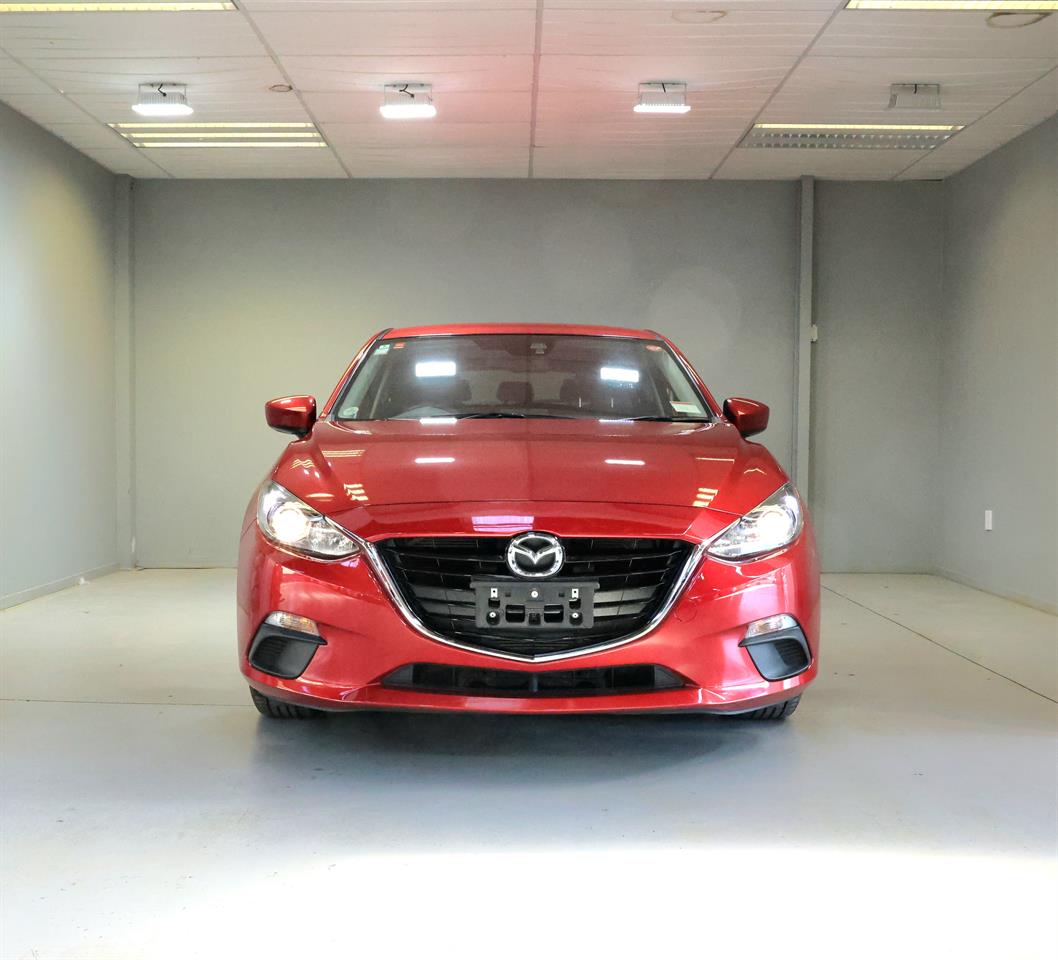 2016 Mazda Axela