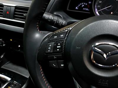 2016 Mazda Axela - Thumbnail