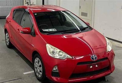 2013 Toyota Aqua