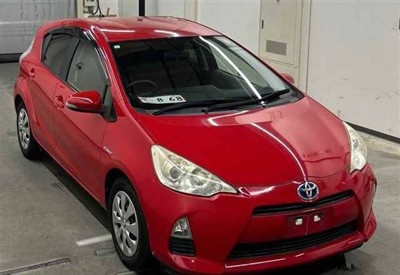 2013 Toyota Aqua