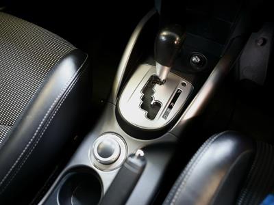 2012 Mitsubishi Outlander - Thumbnail