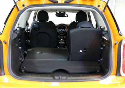 2015 Mini Cooper - Thumbnail