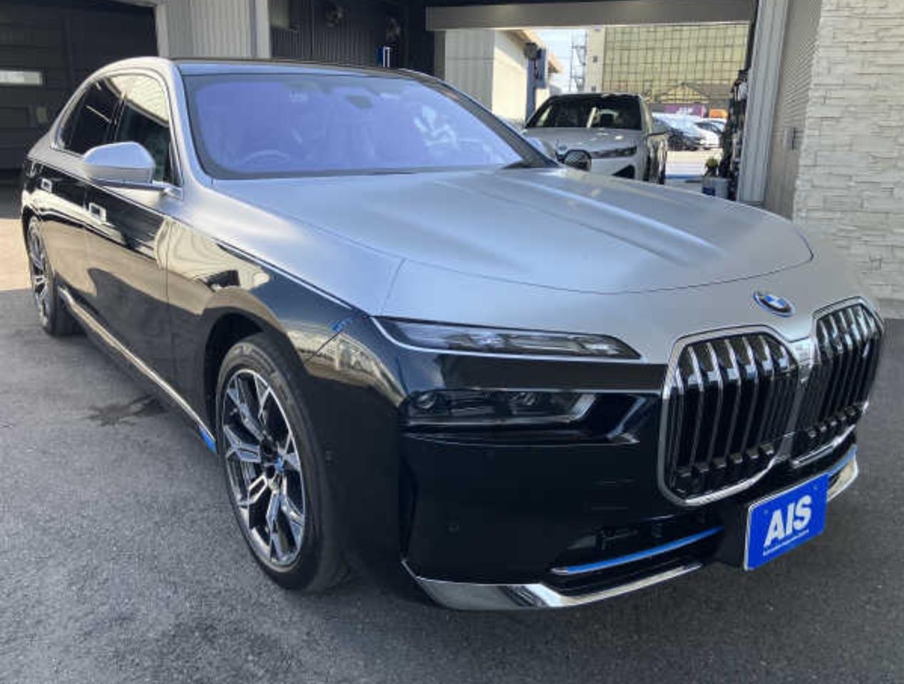 2023 BMW I7