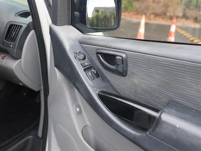 2015 Hyundai iLoad - Thumbnail
