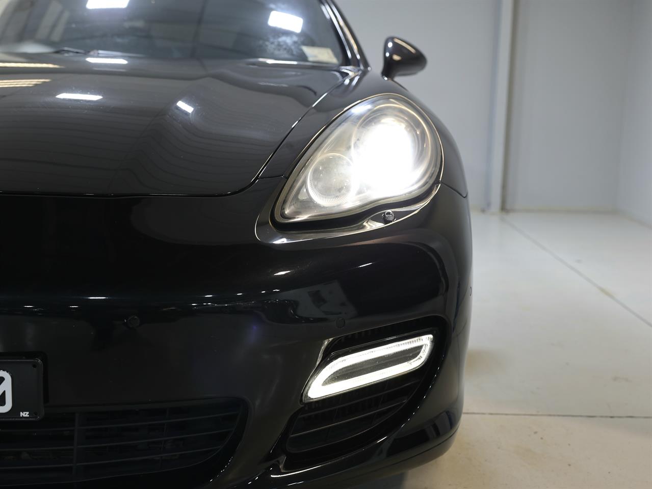 2010 Porsche PANAMERA