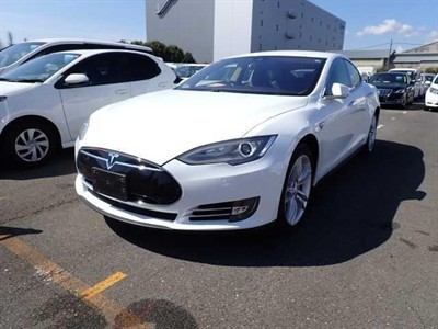 2015 Tesla Model S