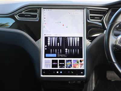 2015 Tesla Model S - Thumbnail