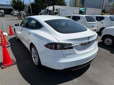 2015 Tesla Model S - Thumbnail