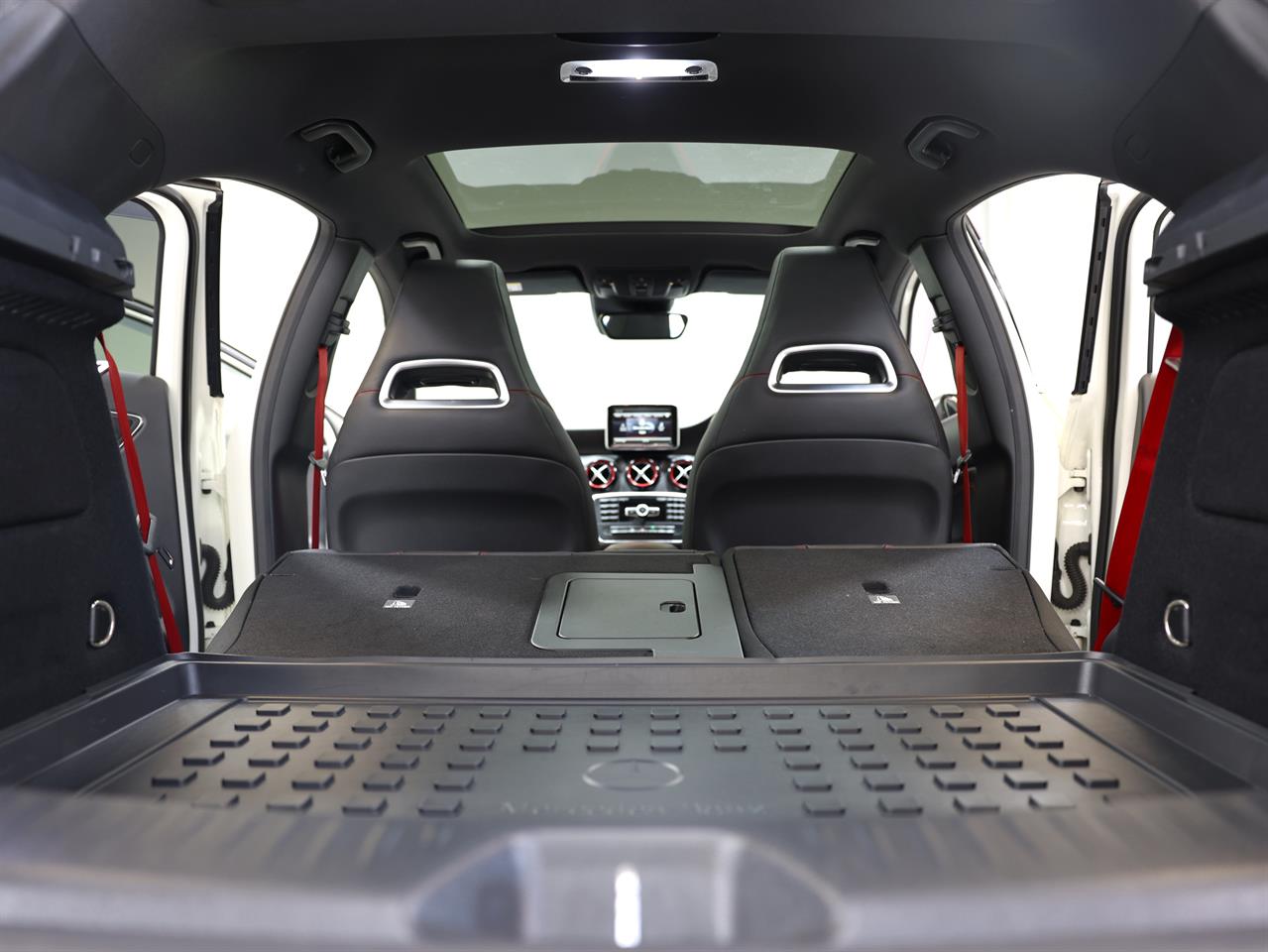 2014 Mercedes-Benz A 45