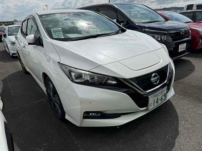 2018 Nissan Leaf - Thumbnail