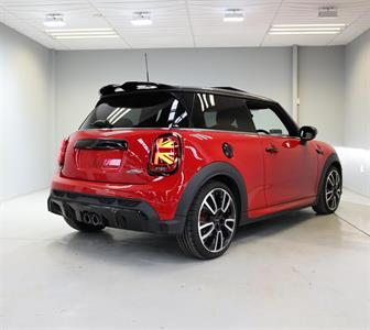2022 Mini Cooper - Thumbnail