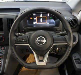 2026 Nissan NV200 - Thumbnail