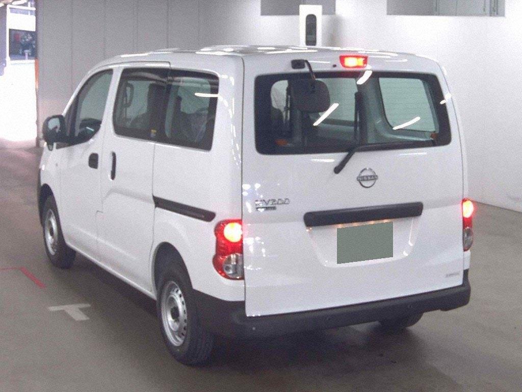 2026 Nissan NV200
