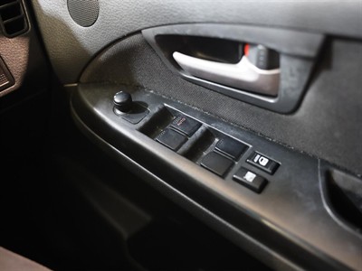 2008 Suzuki SX4 - Thumbnail