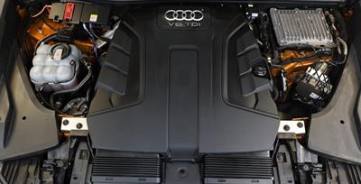 2018 Audi Q8 - Thumbnail