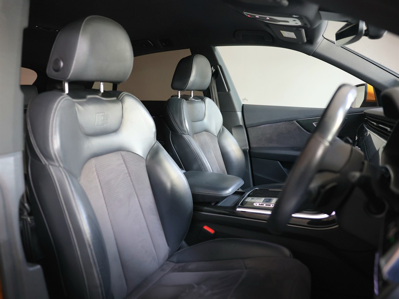 2018 Audi Q8