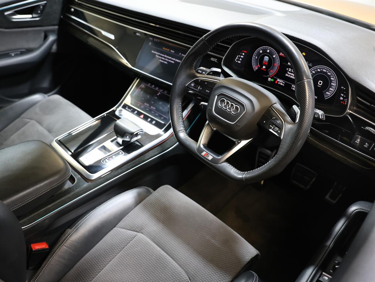 2018 Audi Q8