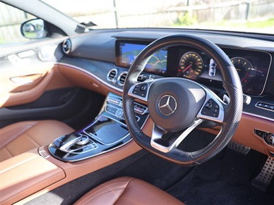 2017 Mercedes-Benz E 400 - Thumbnail