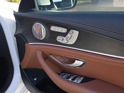 2017 Mercedes-Benz E 400 - Thumbnail