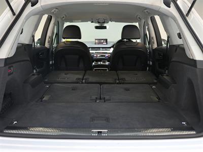2016 Audi Q7 - Thumbnail