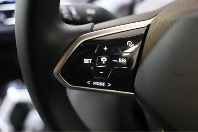 2024 Volkswagen ID.4 - Thumbnail