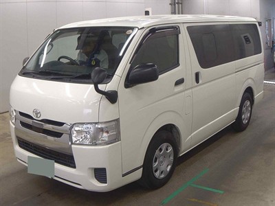 2019 Toyota Hiace - Thumbnail