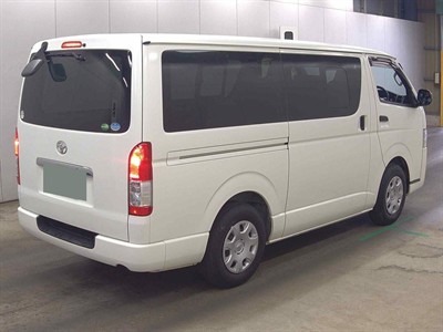 2019 Toyota Hiace - Thumbnail