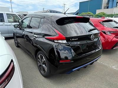 2019 Nissan Leaf - Thumbnail