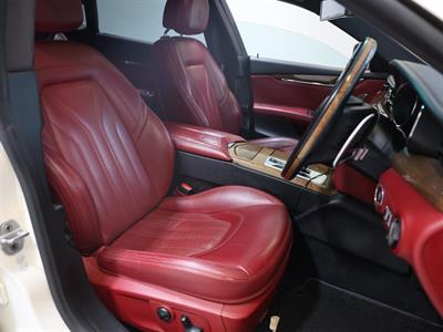 2016 Maserati Quattroporte - Thumbnail