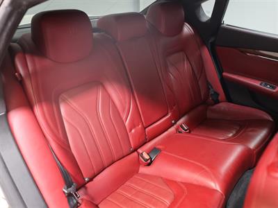 2016 Maserati Quattroporte - Thumbnail