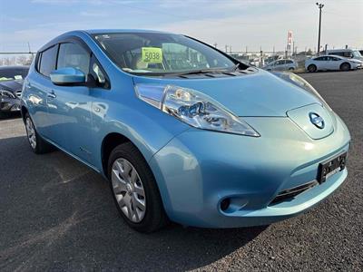2016 Nissan Leaf - Thumbnail